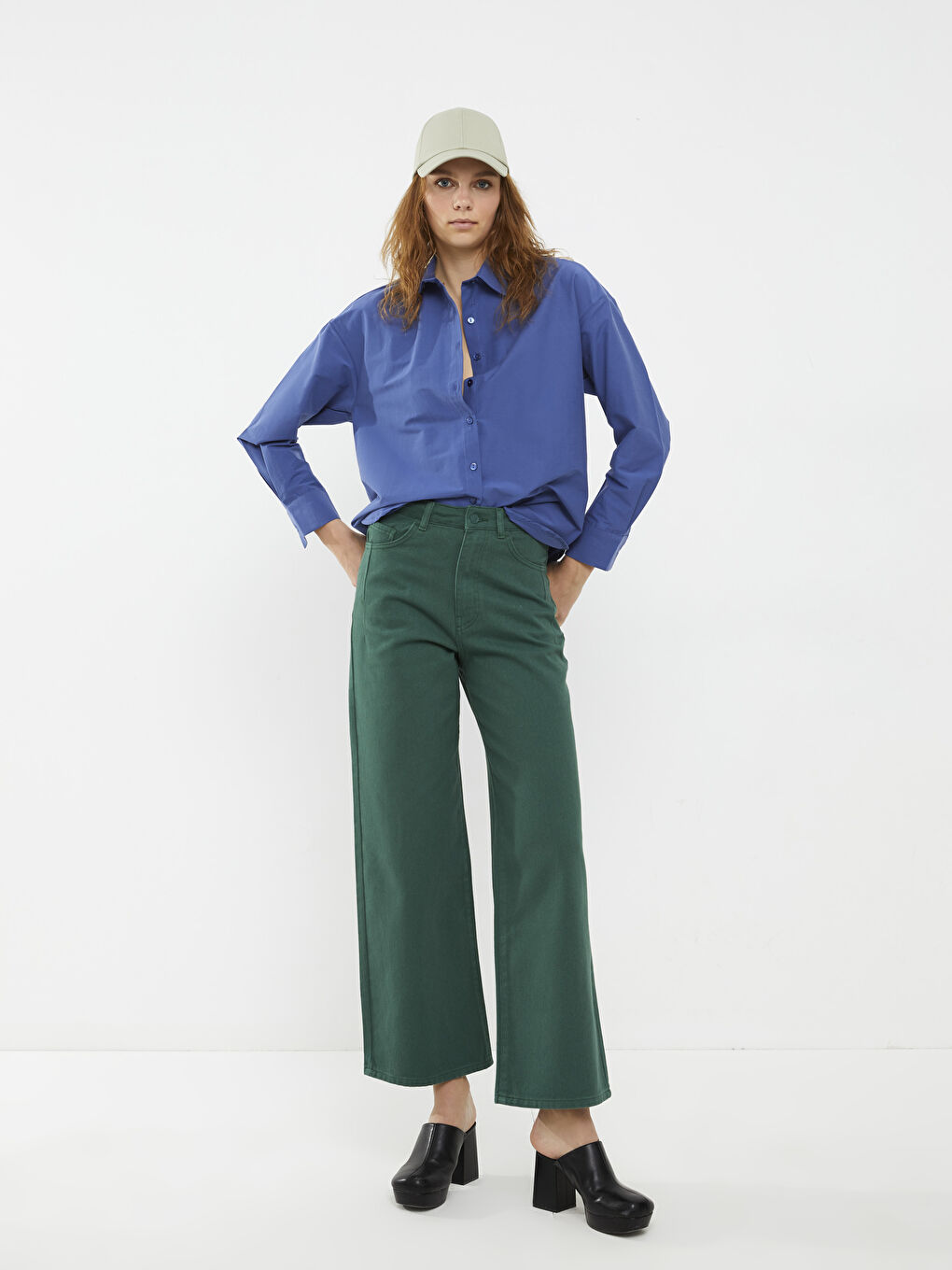 LCW Jeans Women's High Waist Wideleg Straight Pocket Detailed Jean Trousers -S2DD29Z8-HPP