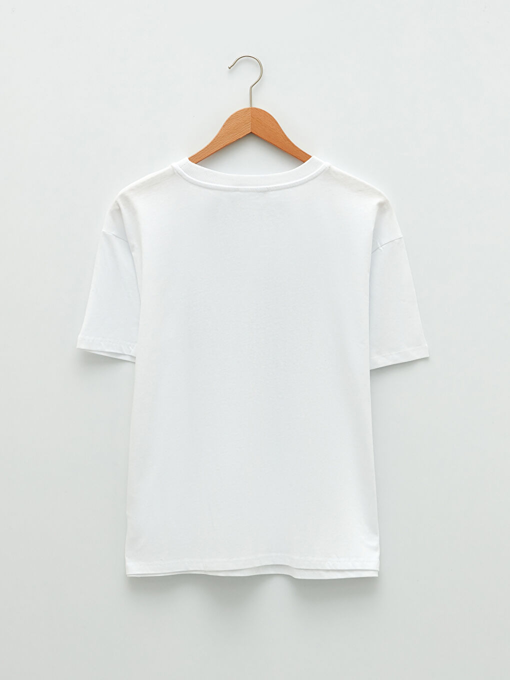 Beyaz Bisiklet Yaka Yazı Baskılı Kısa Kollu Pamuklu Kadın Tişört-10