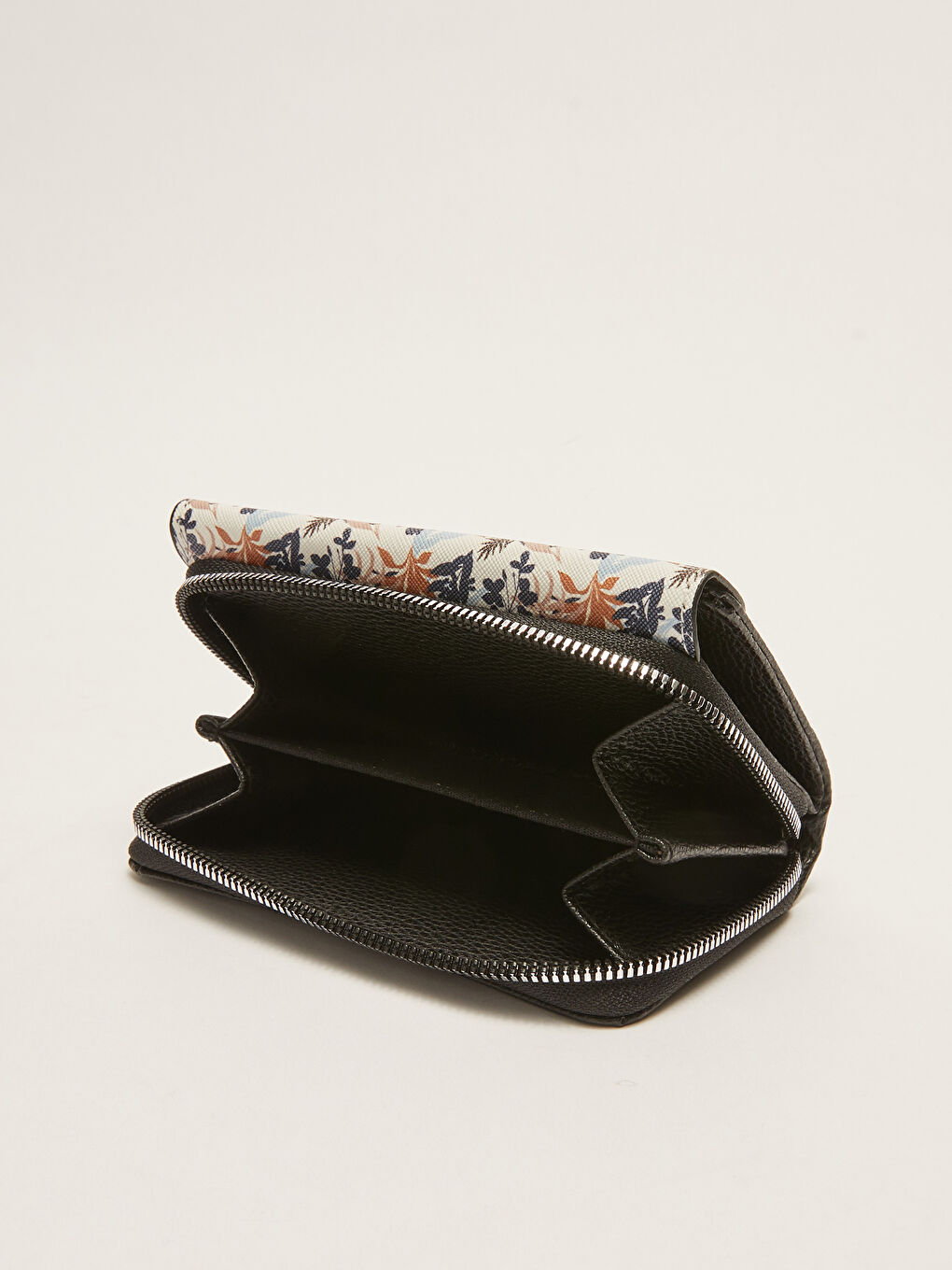 Siyah Çiçek Baskılı Kadın Cüzdan-5