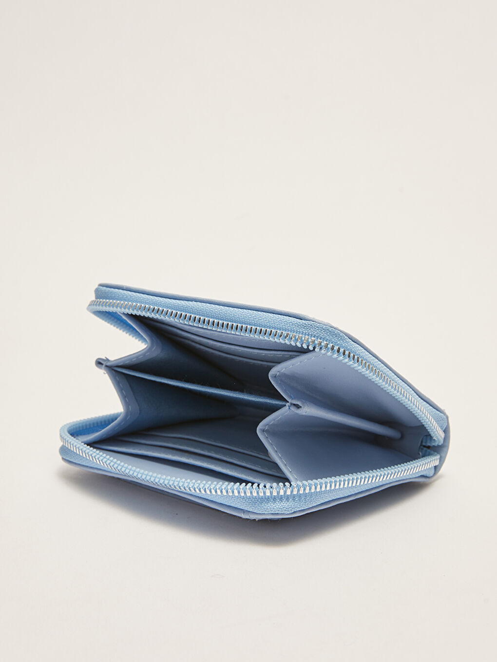 Mavi Deri Görünümlü Etiket Baskılı Kadın Cüzdan-3