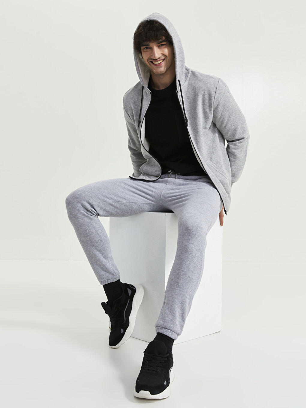 Gri Standart Kalıp Erkek Eşofman Altı