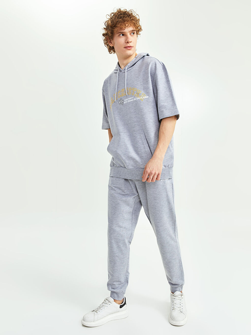 Oversize Hoodie Short Sleeve Printed Men's Hoodie-3