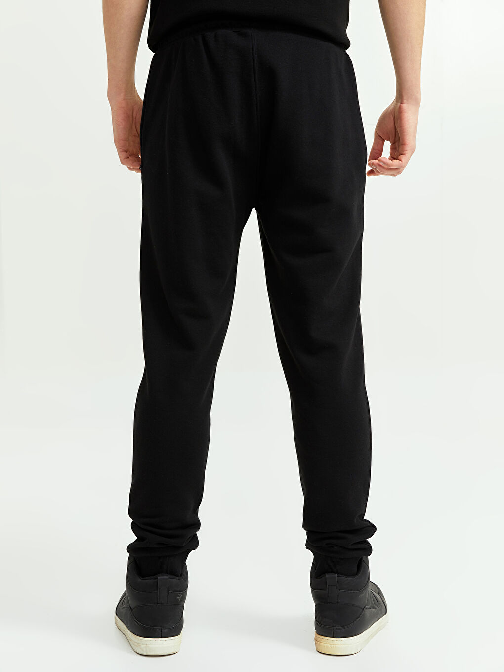 Siyah Standart Kalıp Erkek Eşofman Altı-4