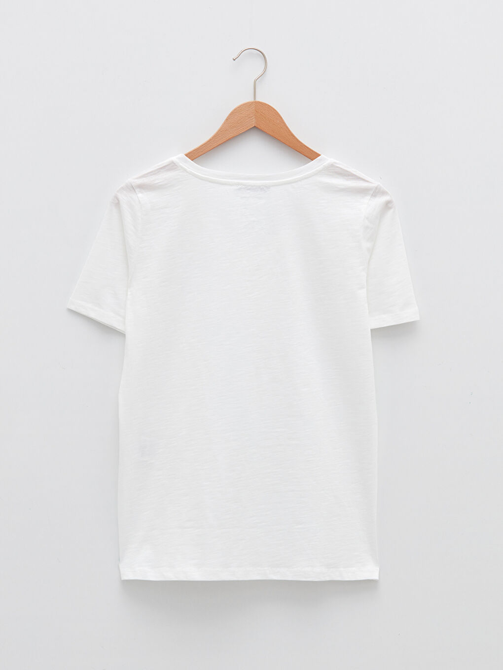 تي شيرت قطن ياقة على شكل حرف V كم قصير للسيدات-5