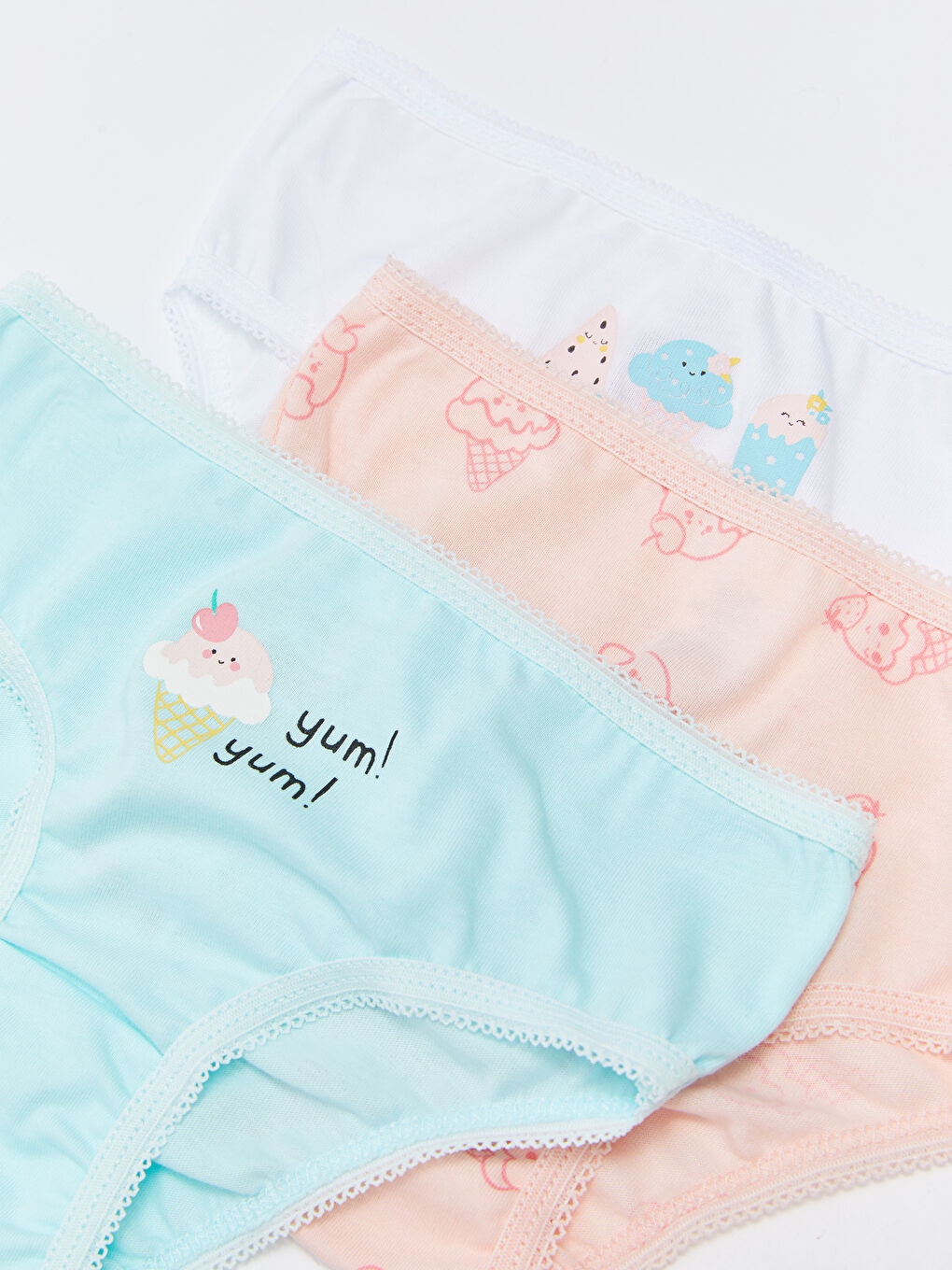 Elastic Waist Printed Cotton Baby Girl Panties 3 Pcs-1