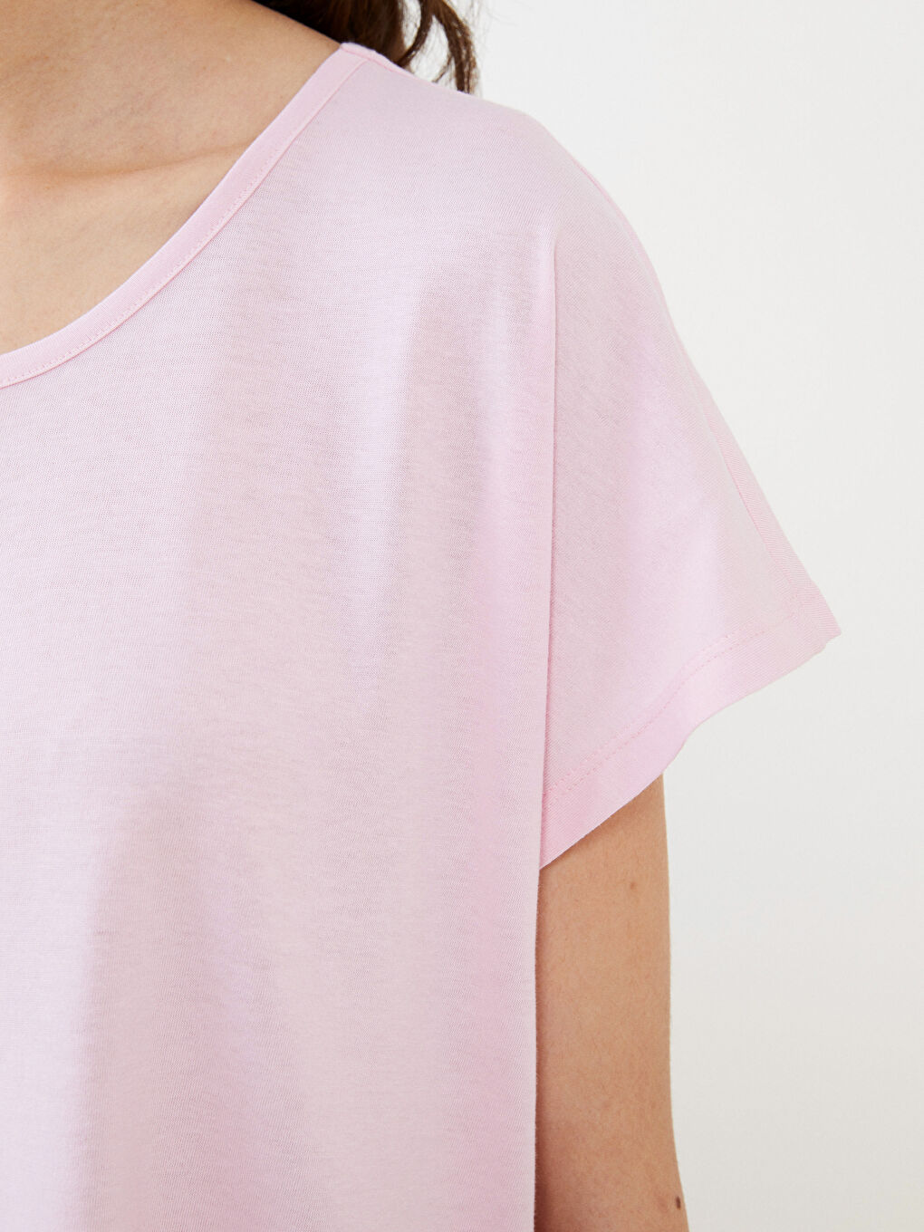 قميص نوم قطن ياقة دائرية كم قصير مستقيم للسيدات-2