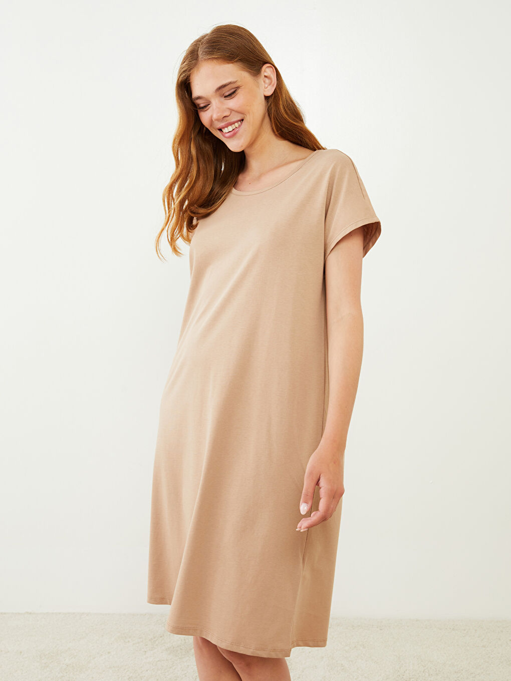 قميص نوم قطن ياقة دائرية كم قصير مستقيم للسيدات-1