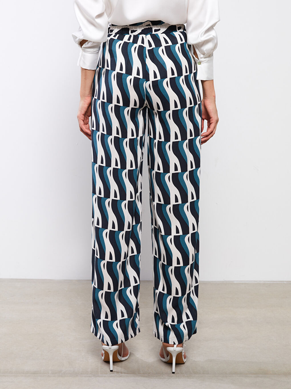 Elastic Waist Patterned Viscose Women Trousers-5