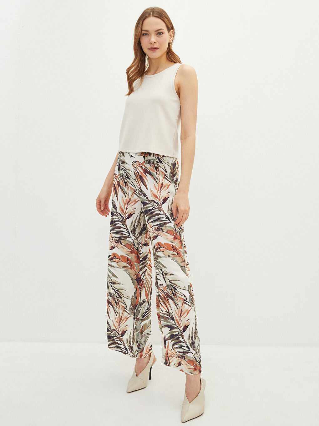 بنطلون للسيدات فيسكوز بخصر مطاطي مُزهر