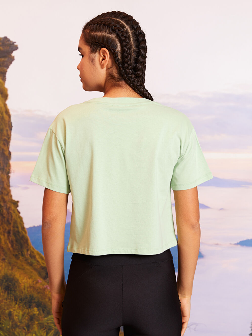 Yeşil Bisiklet Yaka Yazı Baskılı Kısa Kollu Pamuklu Kadın Tişört-4