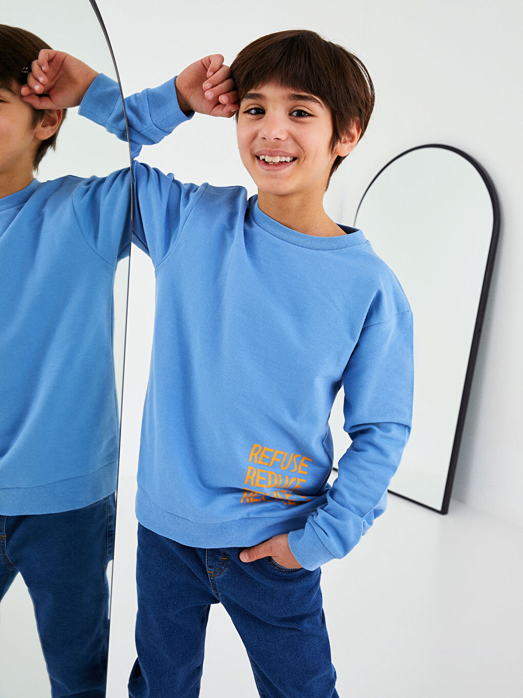 LCW Kids Crew Neck Printed Long Sleeve Boys' Sweatshirt -S2DG14Z4-GHZ