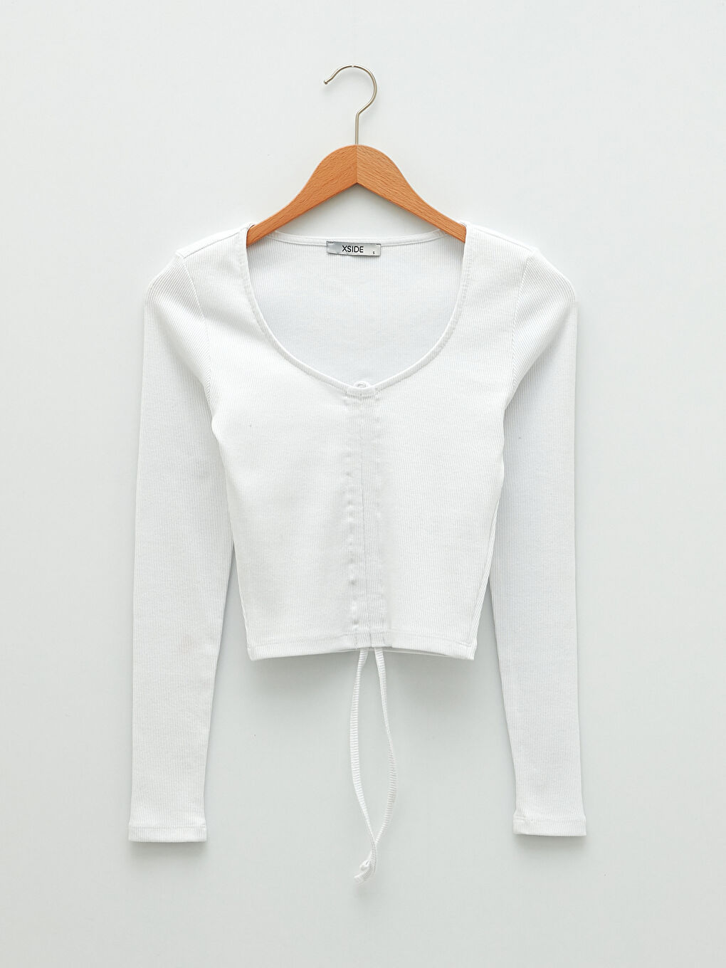 Beyaz V Yaka Büzgü Detaylı Uzun Kollu Kadın Crop-5
