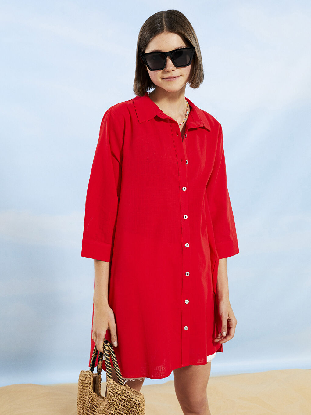Kırmızı Gömlek Yaka Düz Poplin Kadın Plaj Elbisesi-1