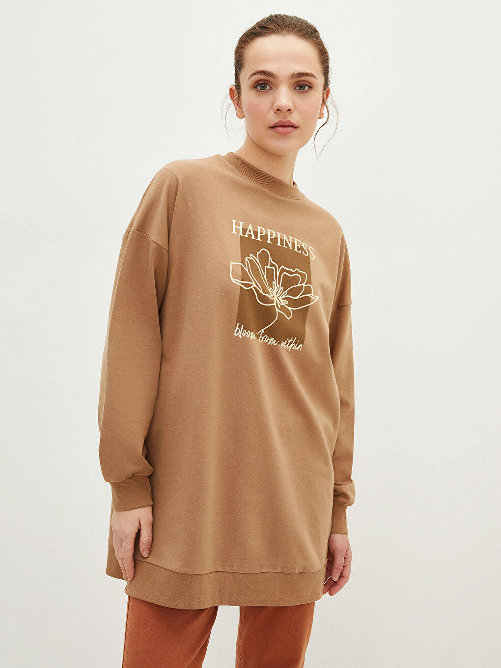 Crew Neck Printed Long Sleeve Oversize Women's Sweatshirt Tunic-1