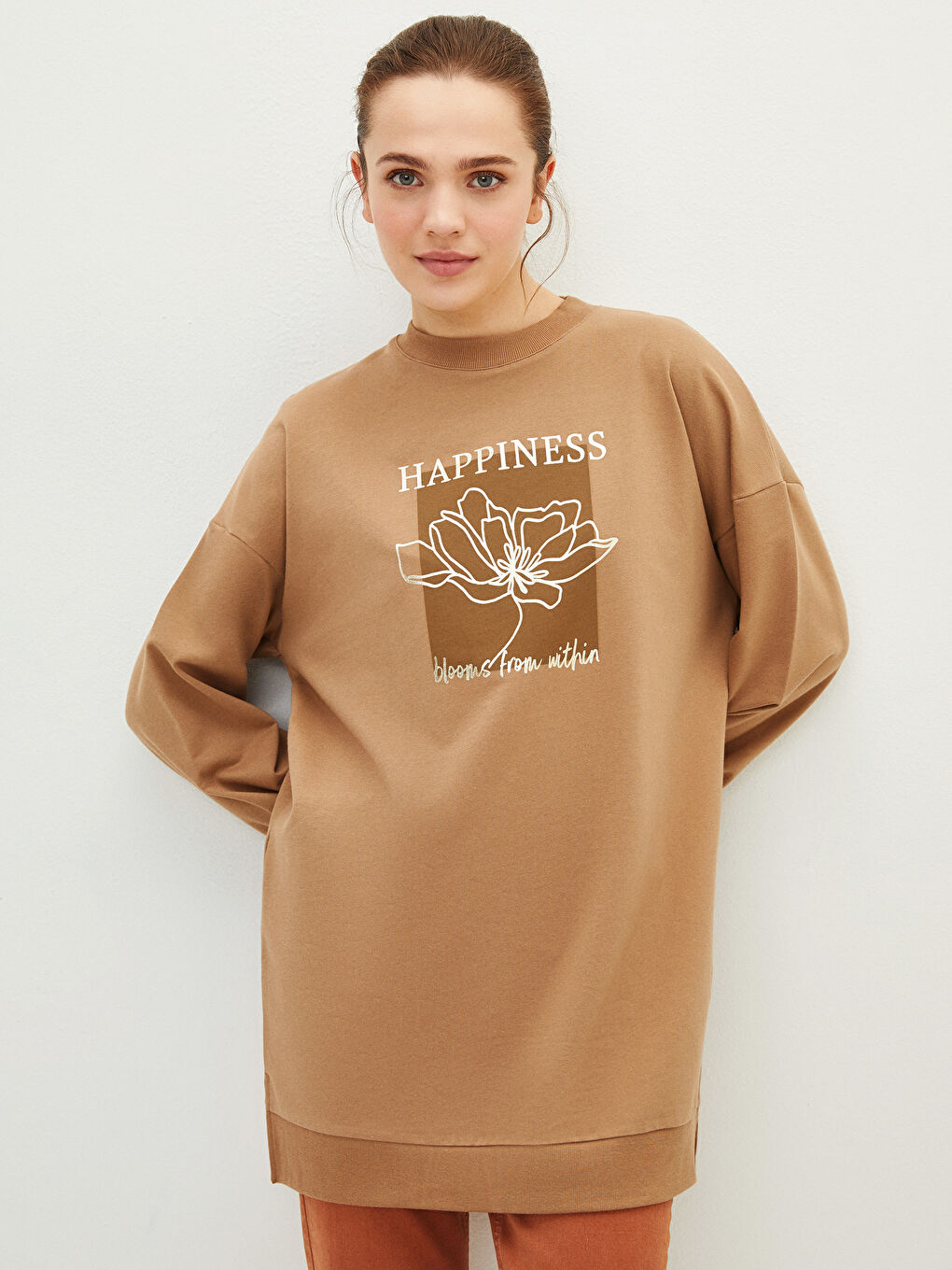 Crew Neck Printed Long Sleeve Oversize Women's Sweatshirt Tunic-2