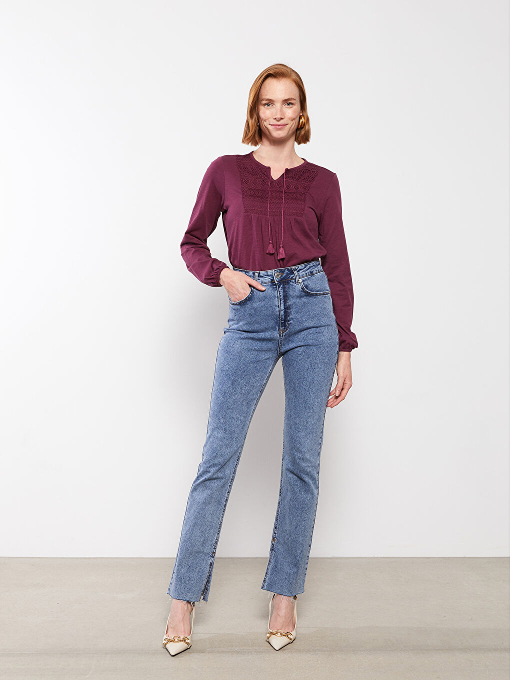 Mürdüm Bağlamalı Yaka Nakışlı Uzun Kollu Pamuklu Kadın Tişört