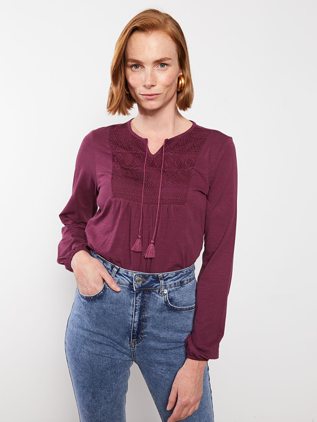 Mürdüm Bağlamalı Yaka Nakışlı Uzun Kollu Pamuklu Kadın Tişört-1