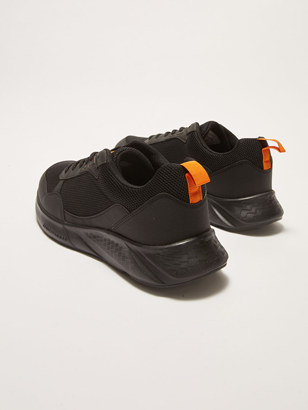 Siyah File Detaylı Bağcıklı Erkek Spor Ayakkabı-7