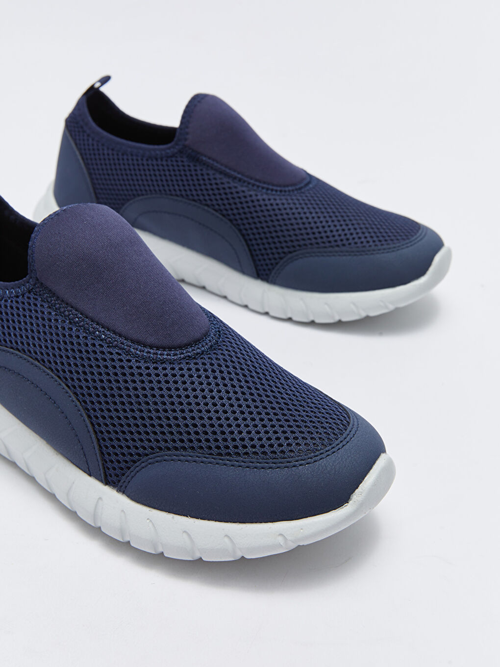 Chaussures de Sport Actives pour Hommes avec Détails en Mesh-2