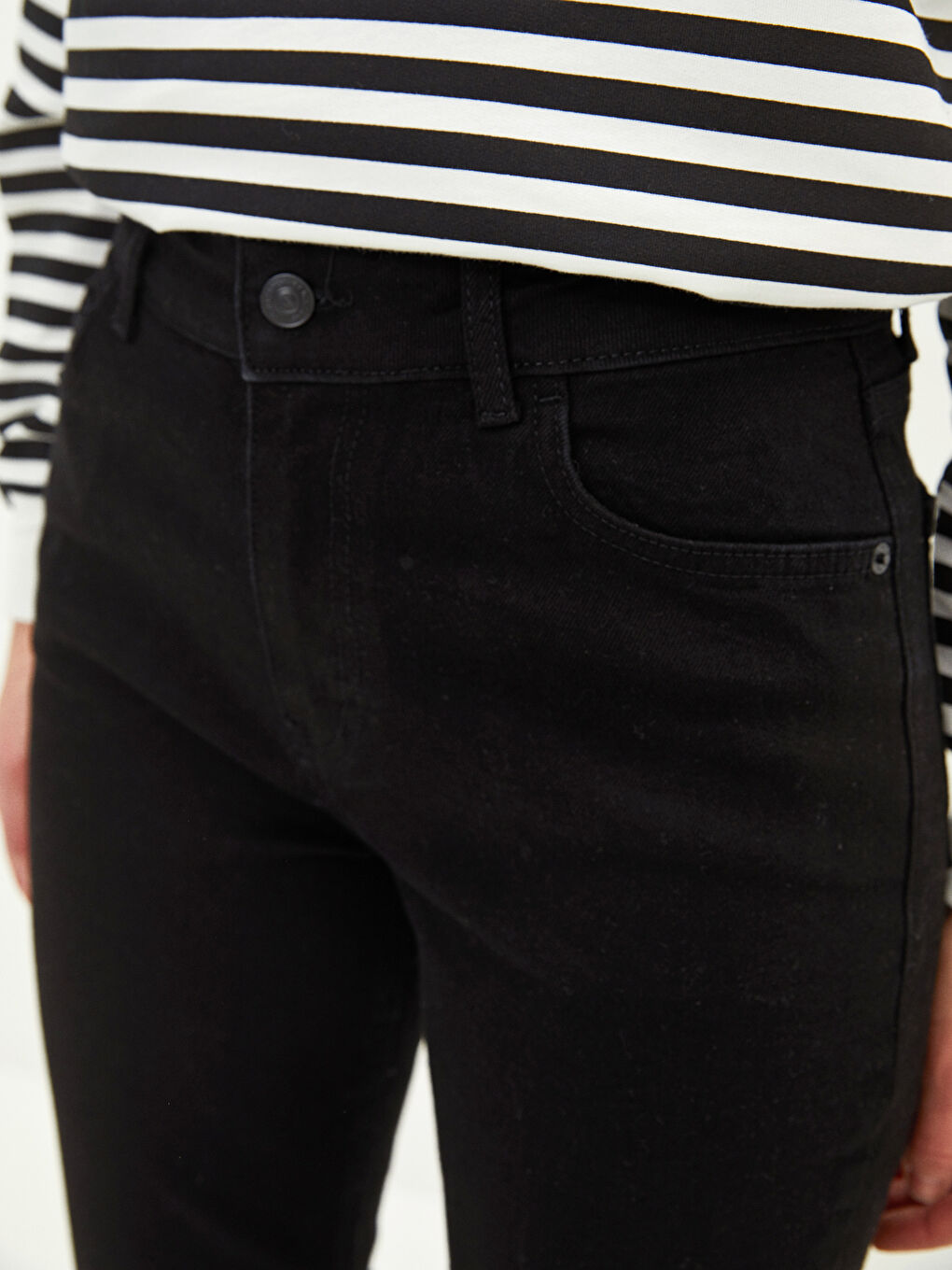 Mars Flare Ženske Teksas Pantalone sa Detaljima na Džepovima-5