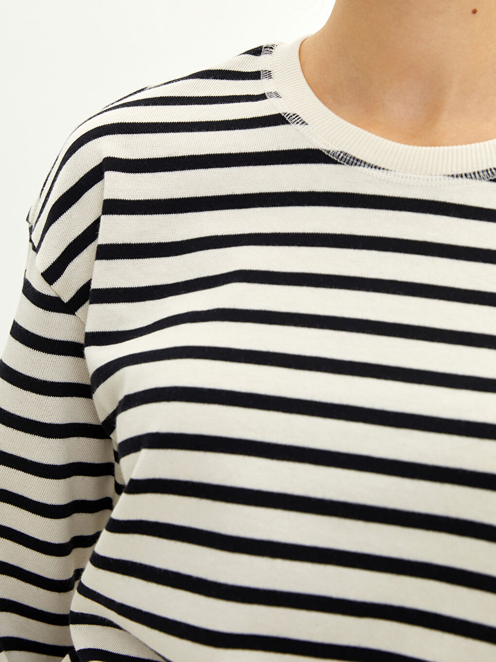 Crew Neck Striped Long Sleeve Cotton Women's T-shirt-3