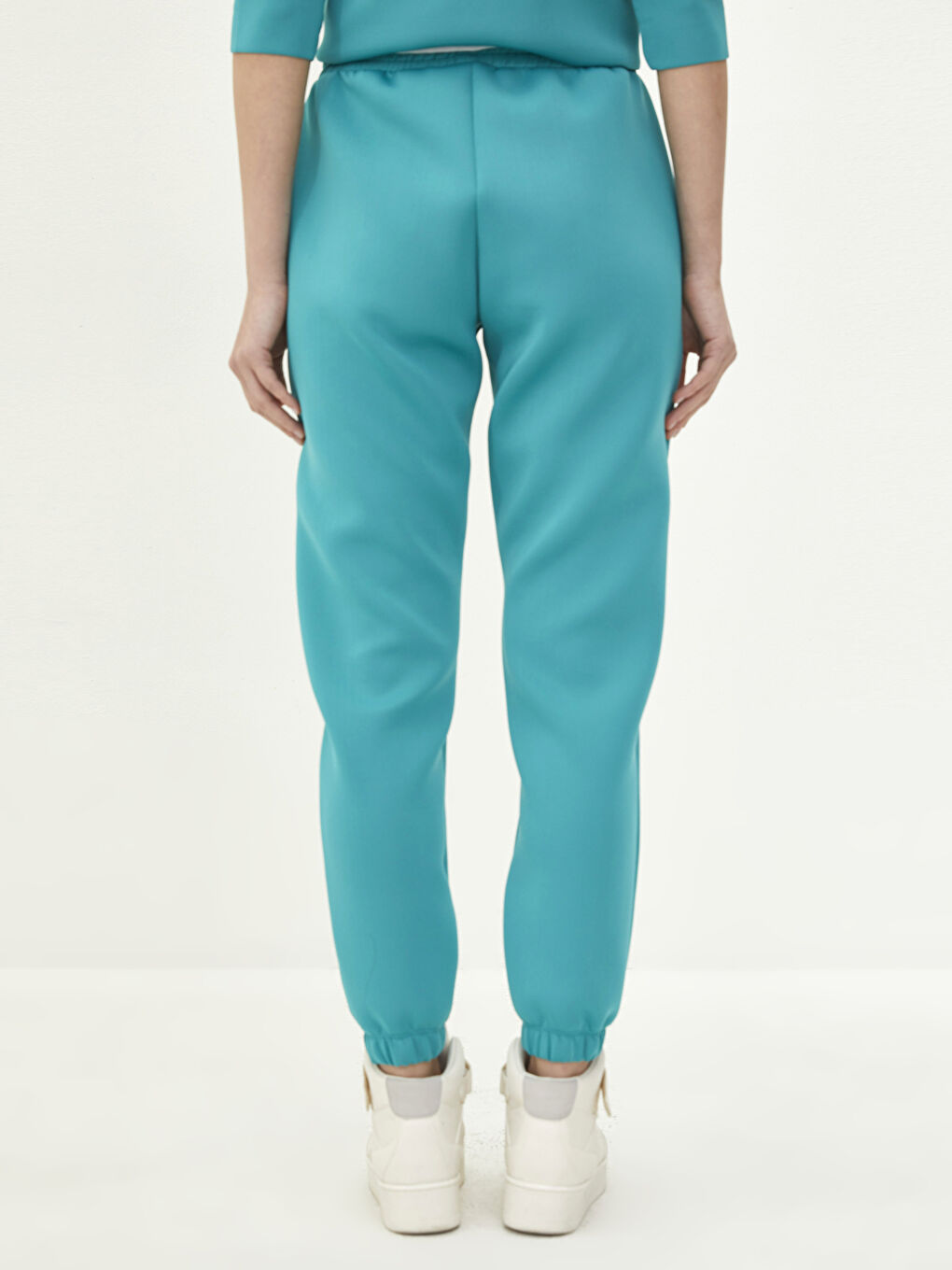 Әйелдерге арналған белі резеңкелі өрнексіз қалтасы бар скуба спорттық шалбар-3