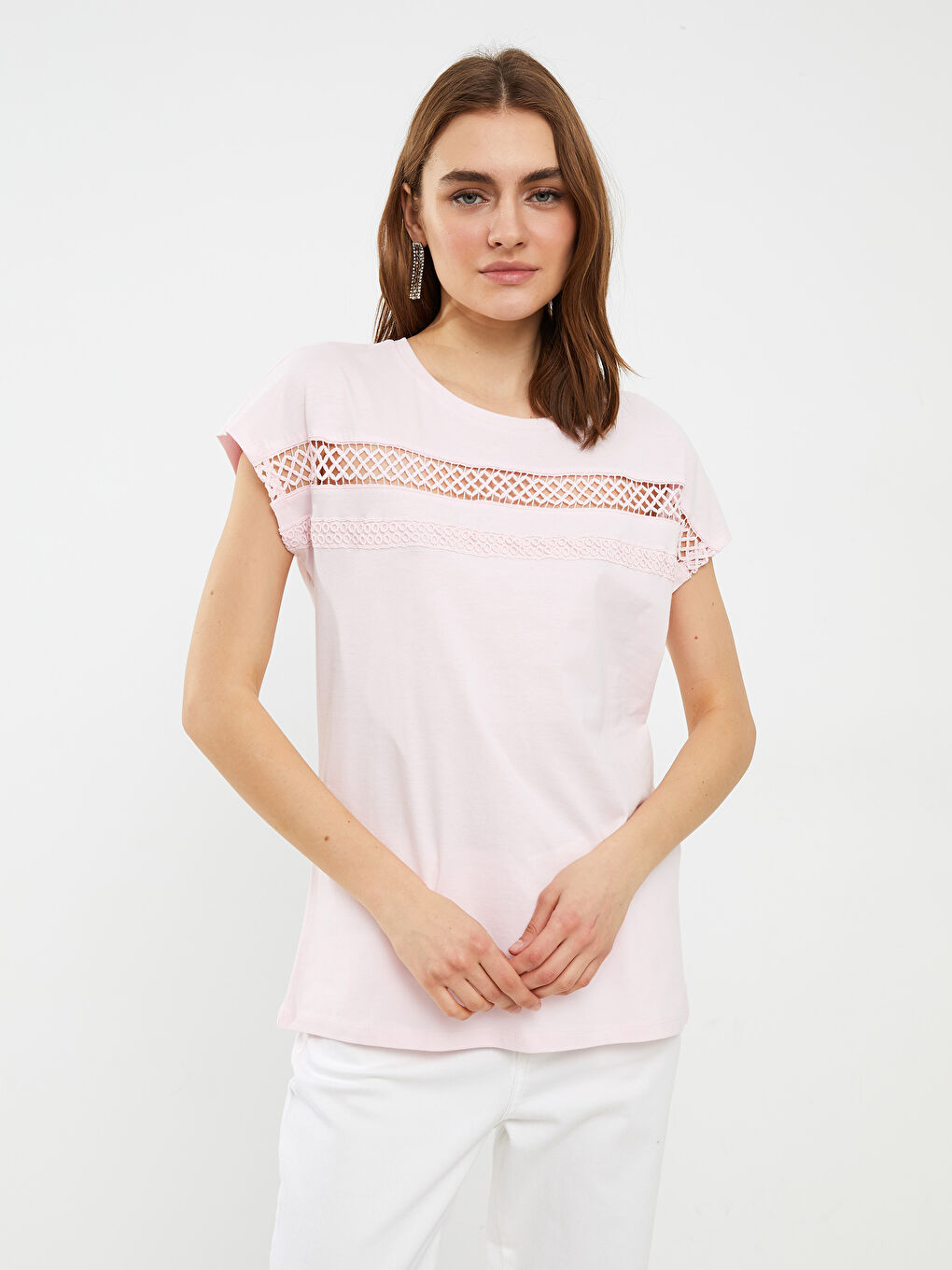 Pembe Bisiklet Yaka Nakışlı Kısa Kollu Pamuklu Kadın Tişört-2
