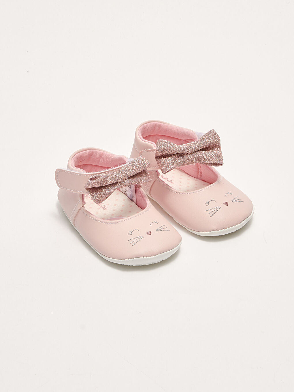 Pembe Nakışlı Pamuk Astarlı Yürüme Öncesi Kız Bebek Ev Ayakkabısı