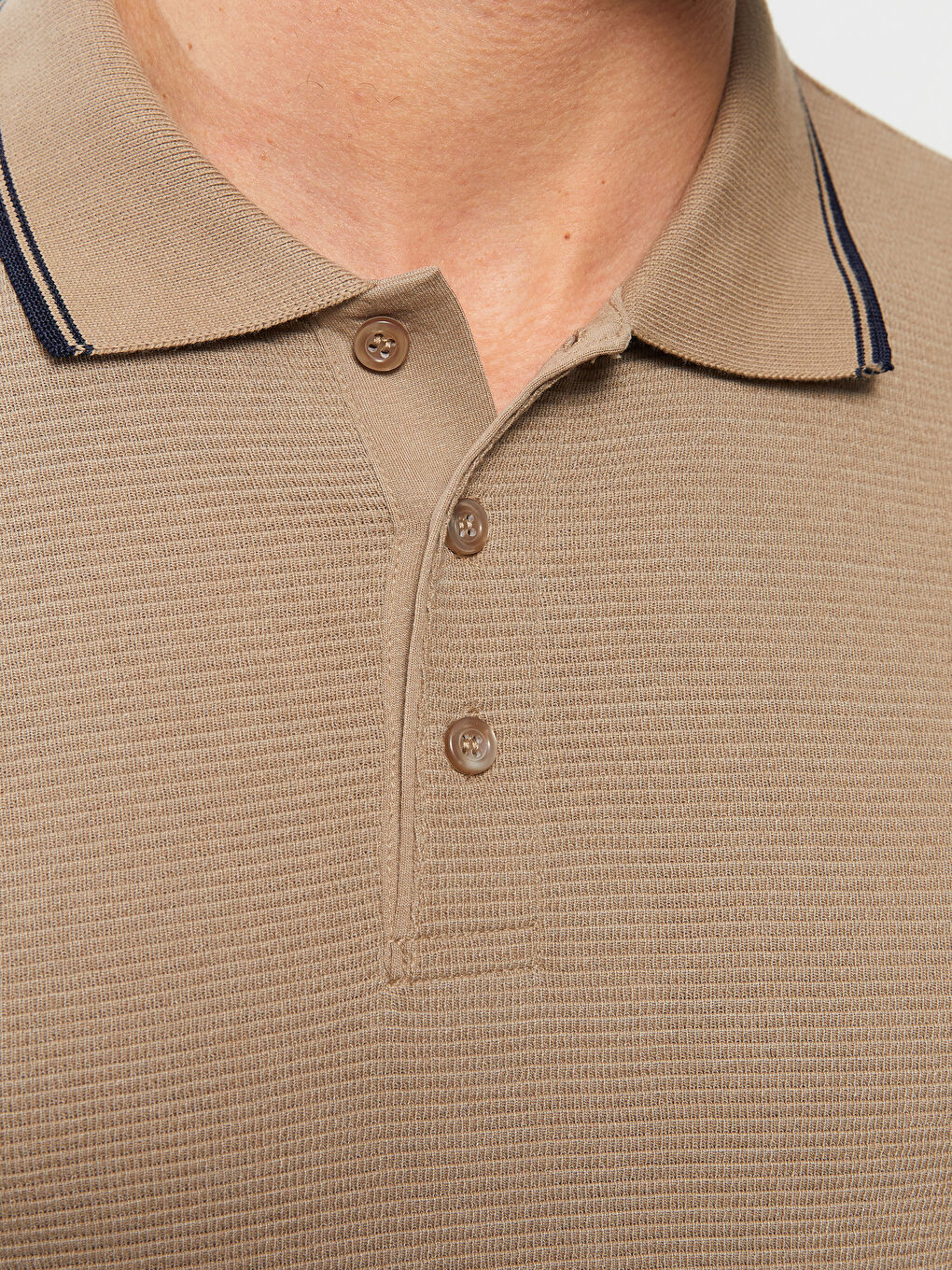 تيشيرت ياقة بولو كم قصير للرجال-3