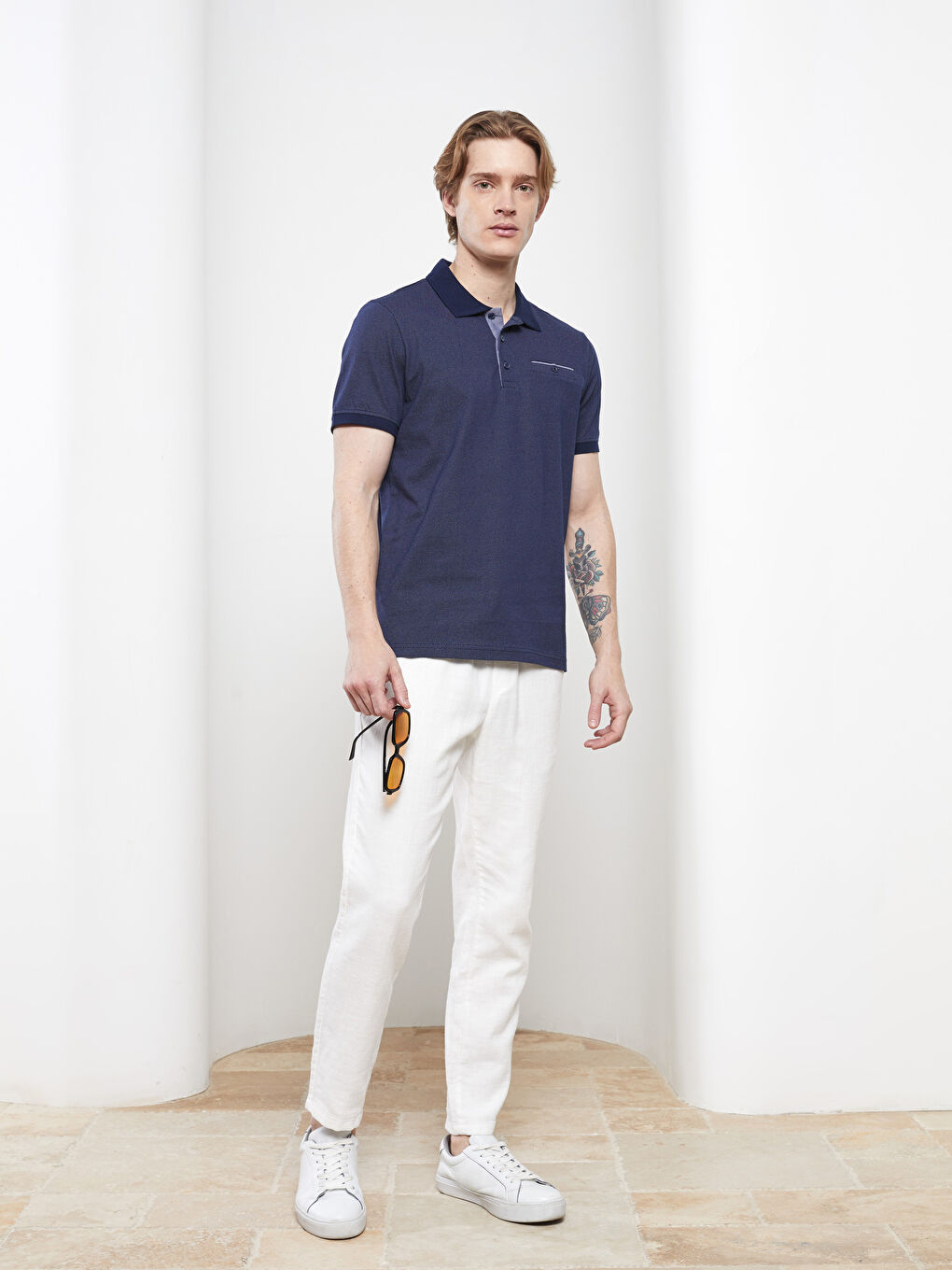 تيشيرت ياقة بولو كم قصير للرجال-2