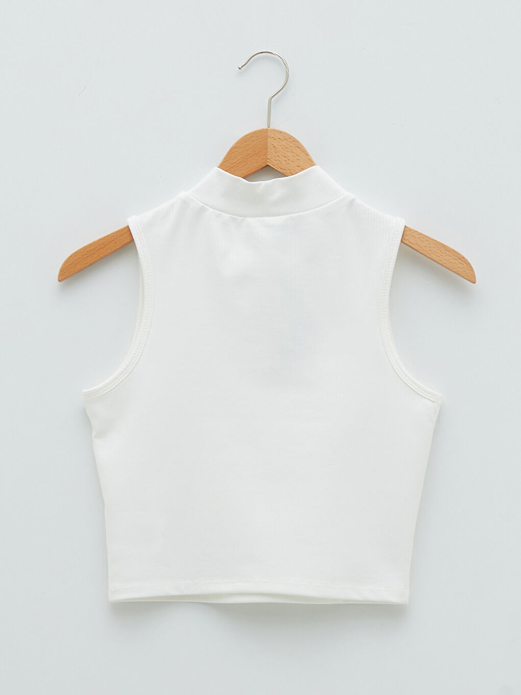 Ekru Dik Yaka Düz Kolsuz Crop Kadın Tişört-6