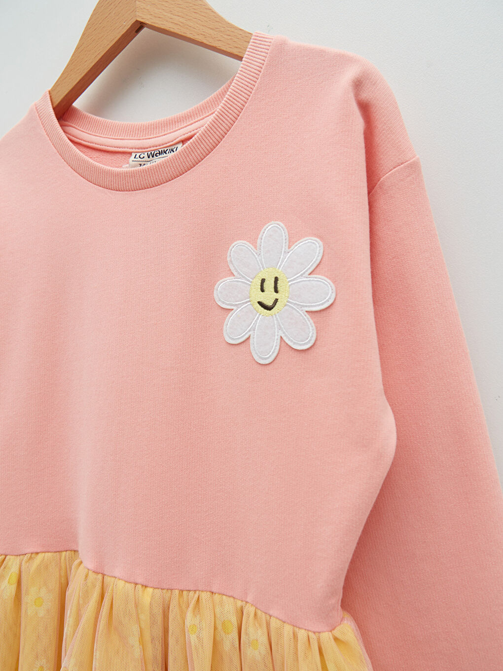 LCW Kids Crew Neck Embroidery Detailed Long Sleeve Girl Dress -S2DK30Z4-G5T