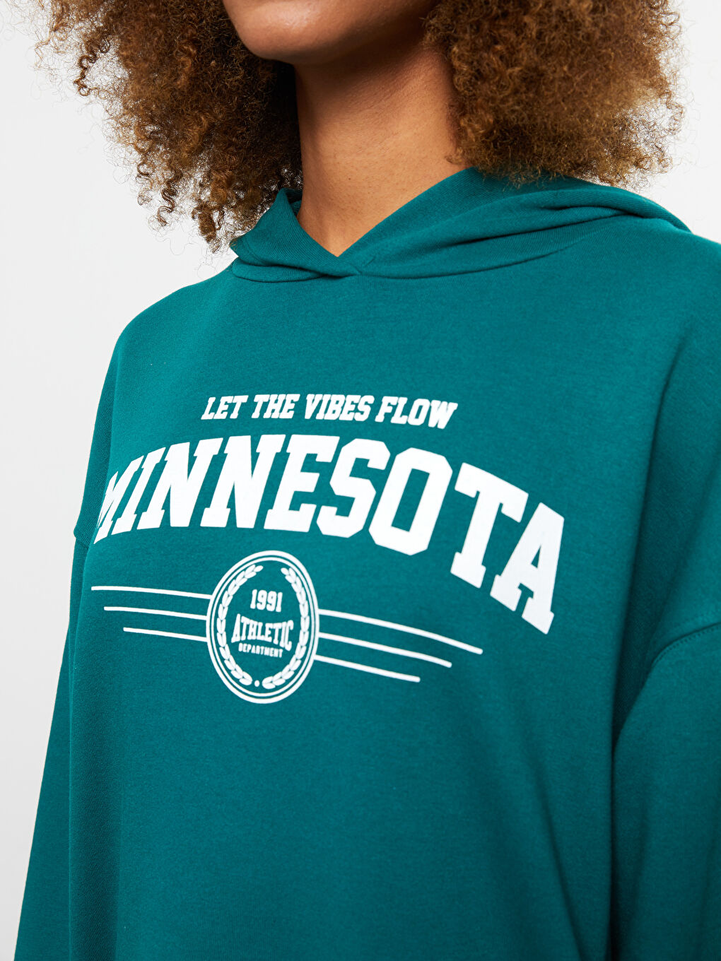 Yeşil Kapüşonlu Baskılı Uzun Kollu Kadın Elbise-4