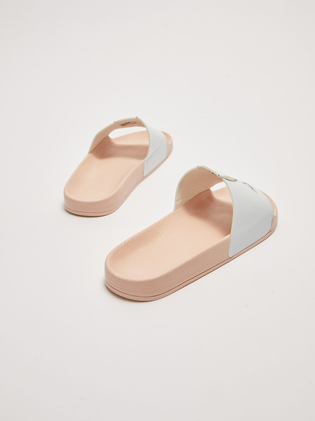 Pembe Bugs Bunny Lisanslı Kadın Terlik-4