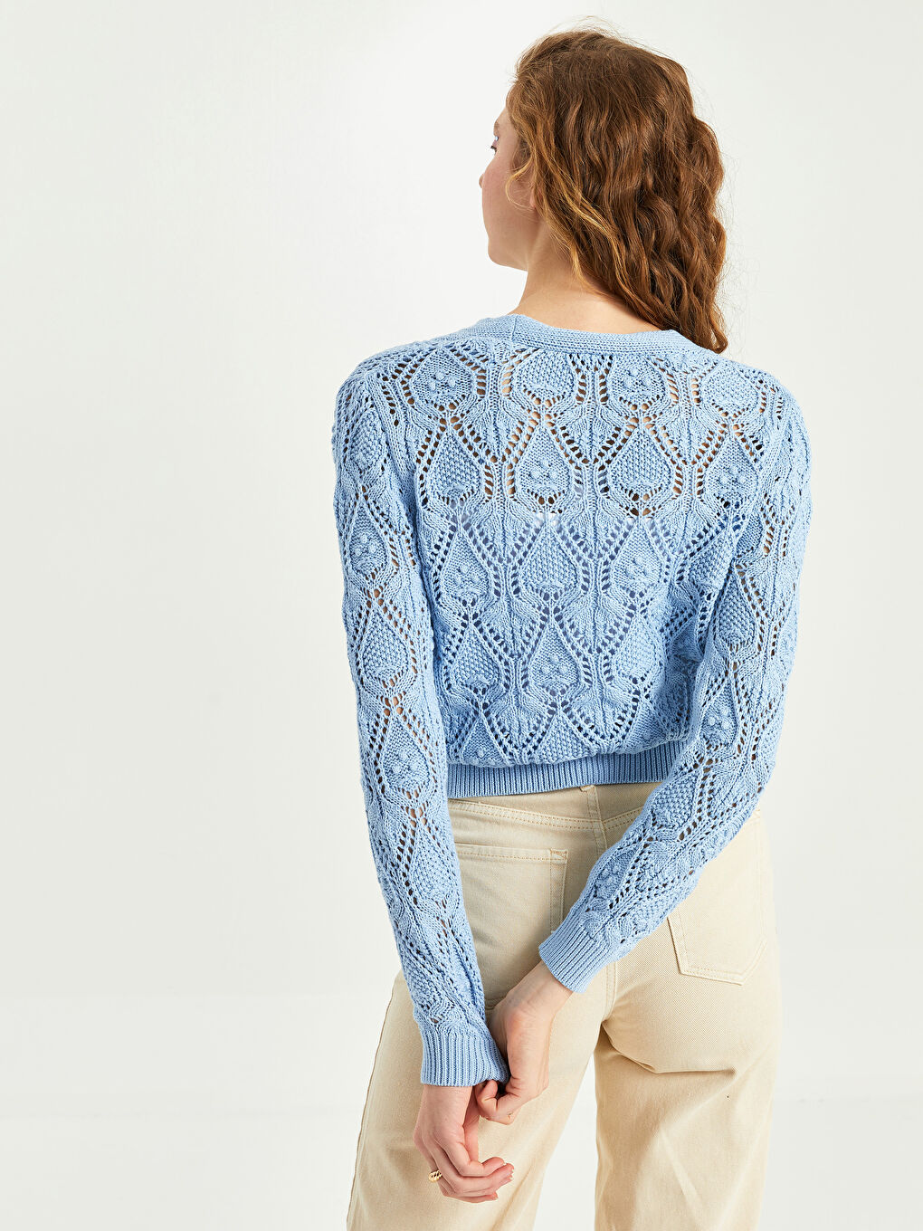 Mavi V Yaka Nakışlı Uzun Kollu Kadın Triko Hırka-4