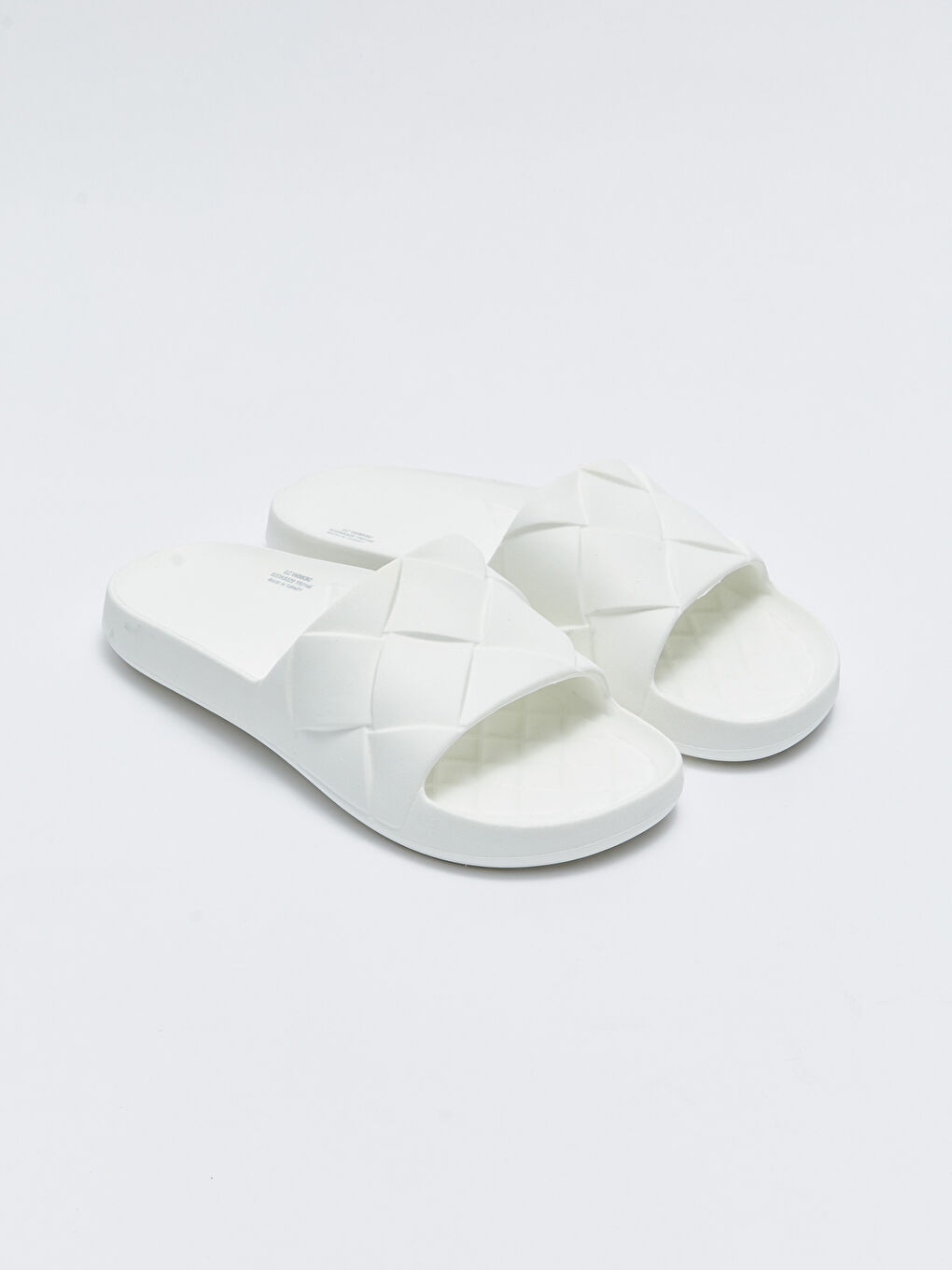 Beyaz Tek Bantlı Kendinden Desenli Kadın Terlik