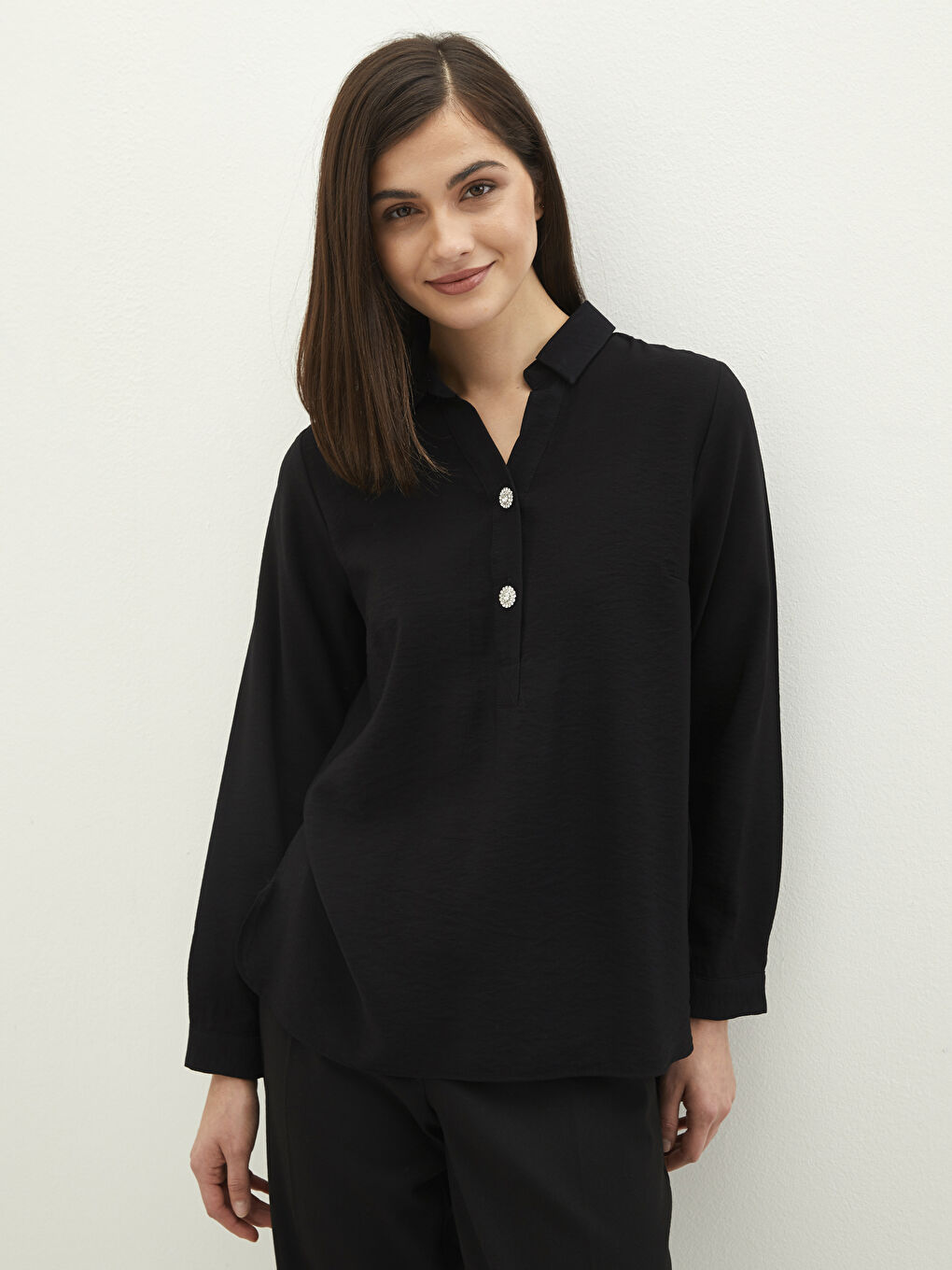 Siyah Gömlek Yaka Düz Uzun Kollu Kadın Bluz-1