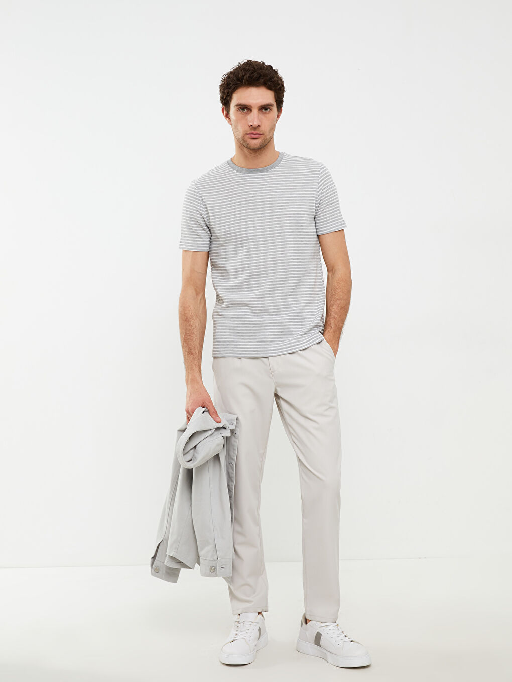 Gri Bisiklet Yaka Kısa Kollu Çizgili Erkek Tişört