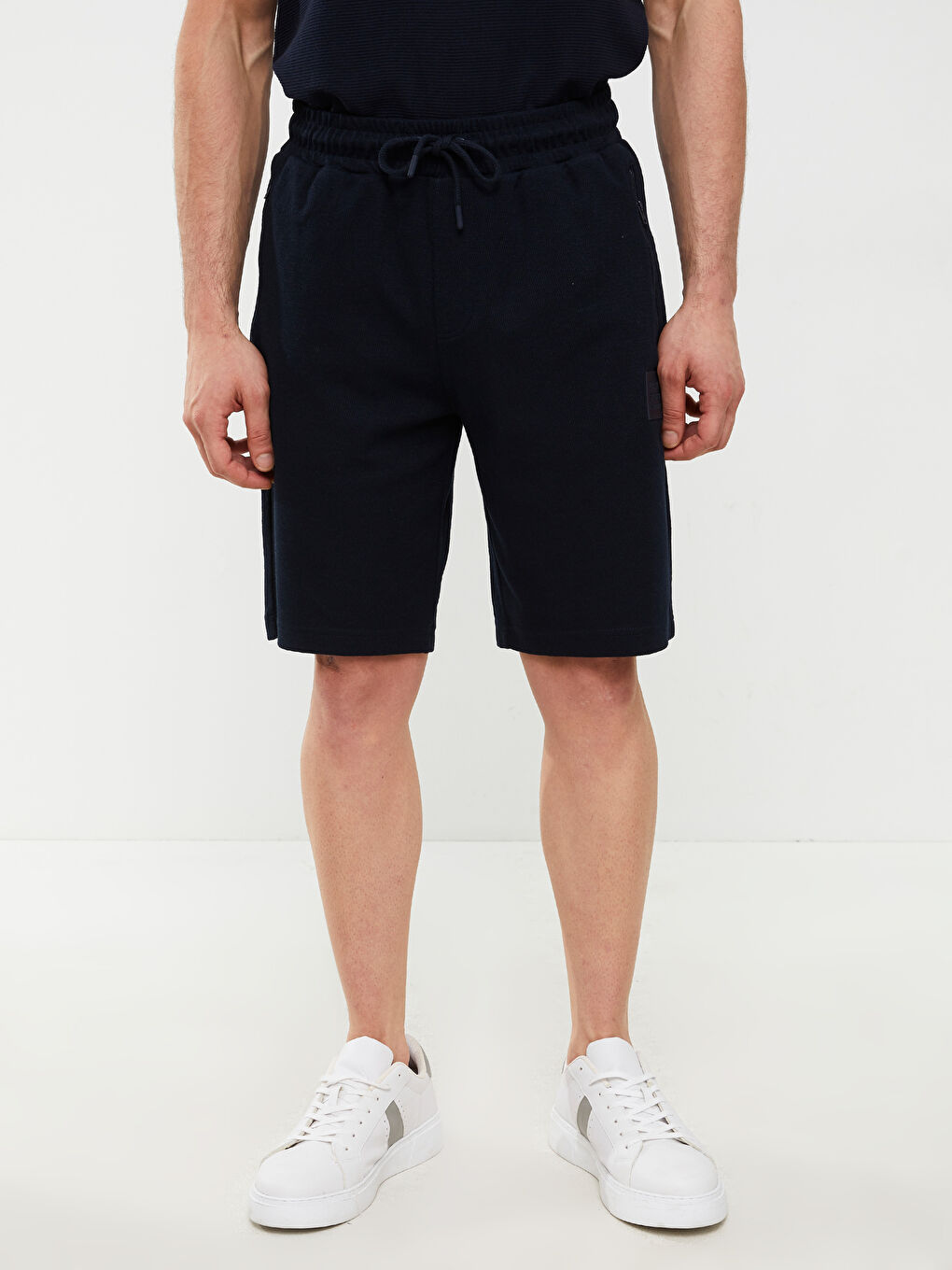 LCWAIKIKI Classic Regular Fit Pique Men's Shorts -S2DM08Z8-RFH