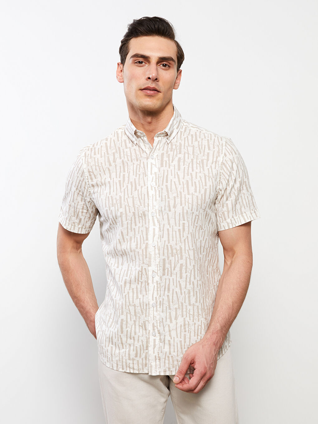Bej Regular Fit Kısa Kollu Desenli Erkek Gömlek-3