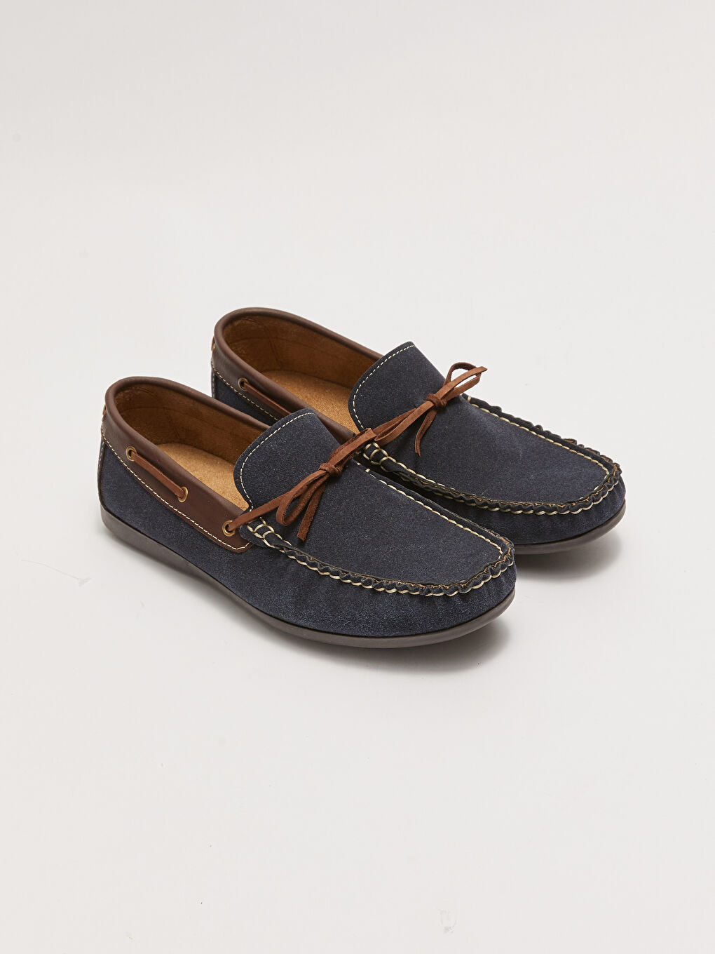 Lacivert Bağcık Detaylı Erkek Klasik Ayakkabı