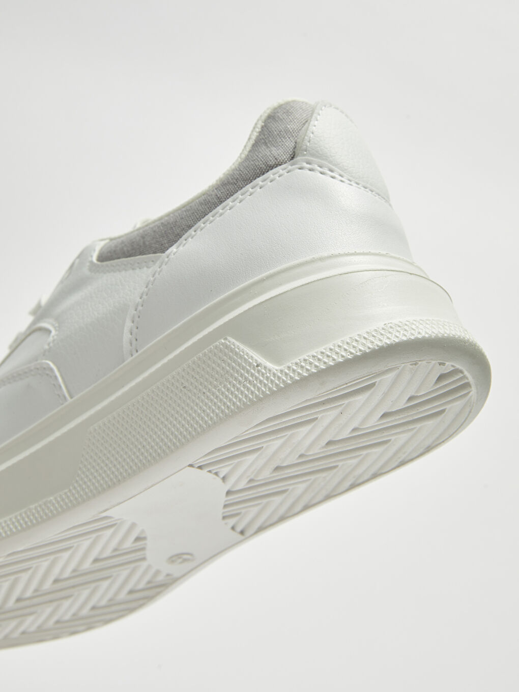 Beyaz Bağcıklı Kalın Taban Erkek Spor Ayakkabı-4