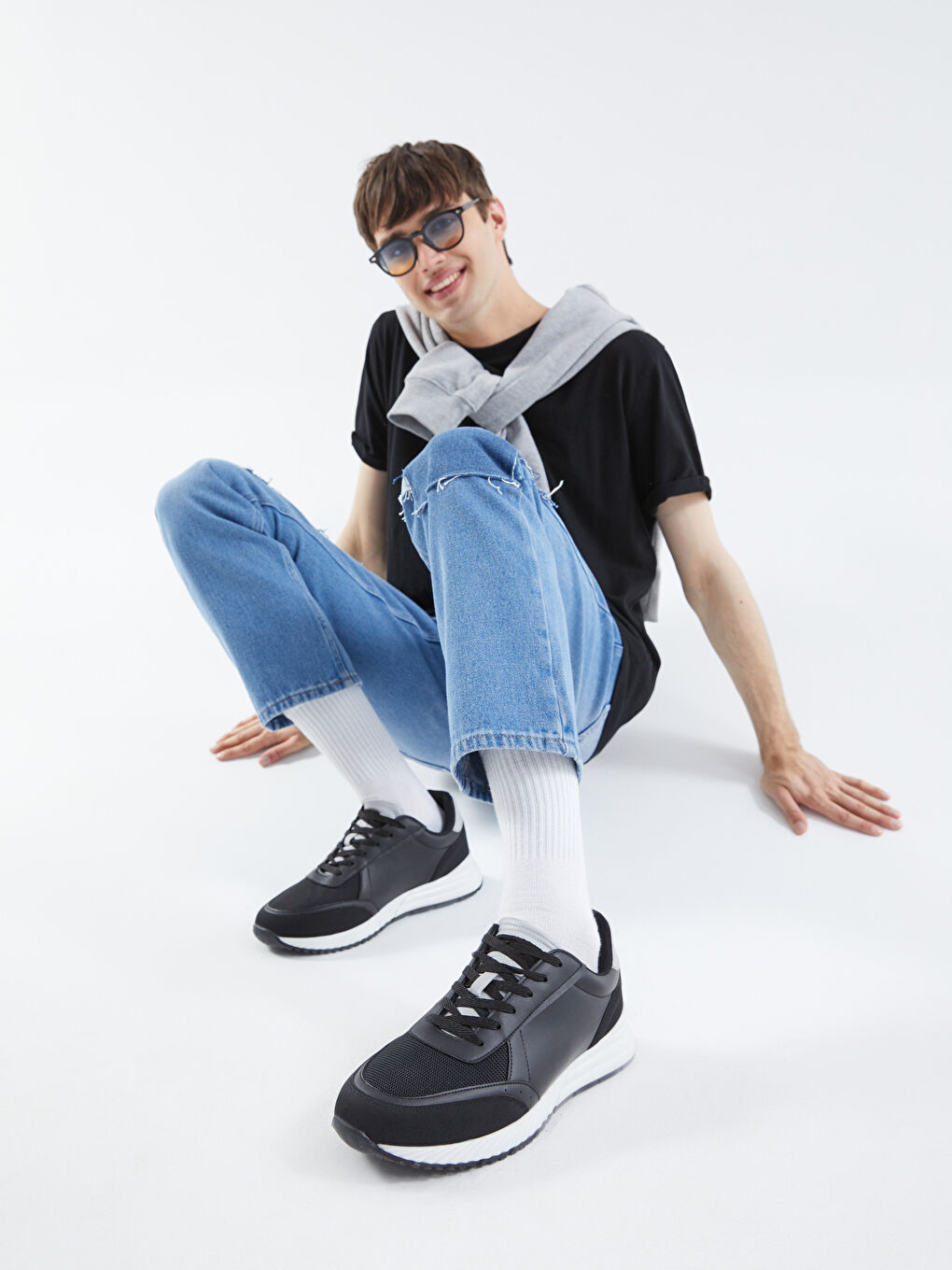 Color Block Lace-Up Men's Sneakers-1