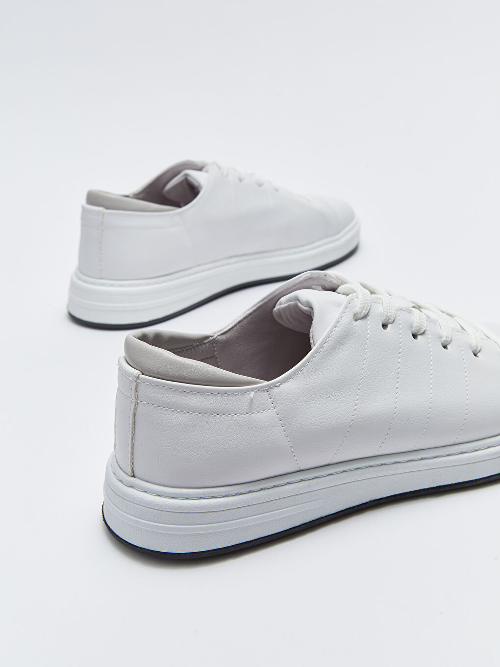 Кроссовки на шнуровке для мужчин-4