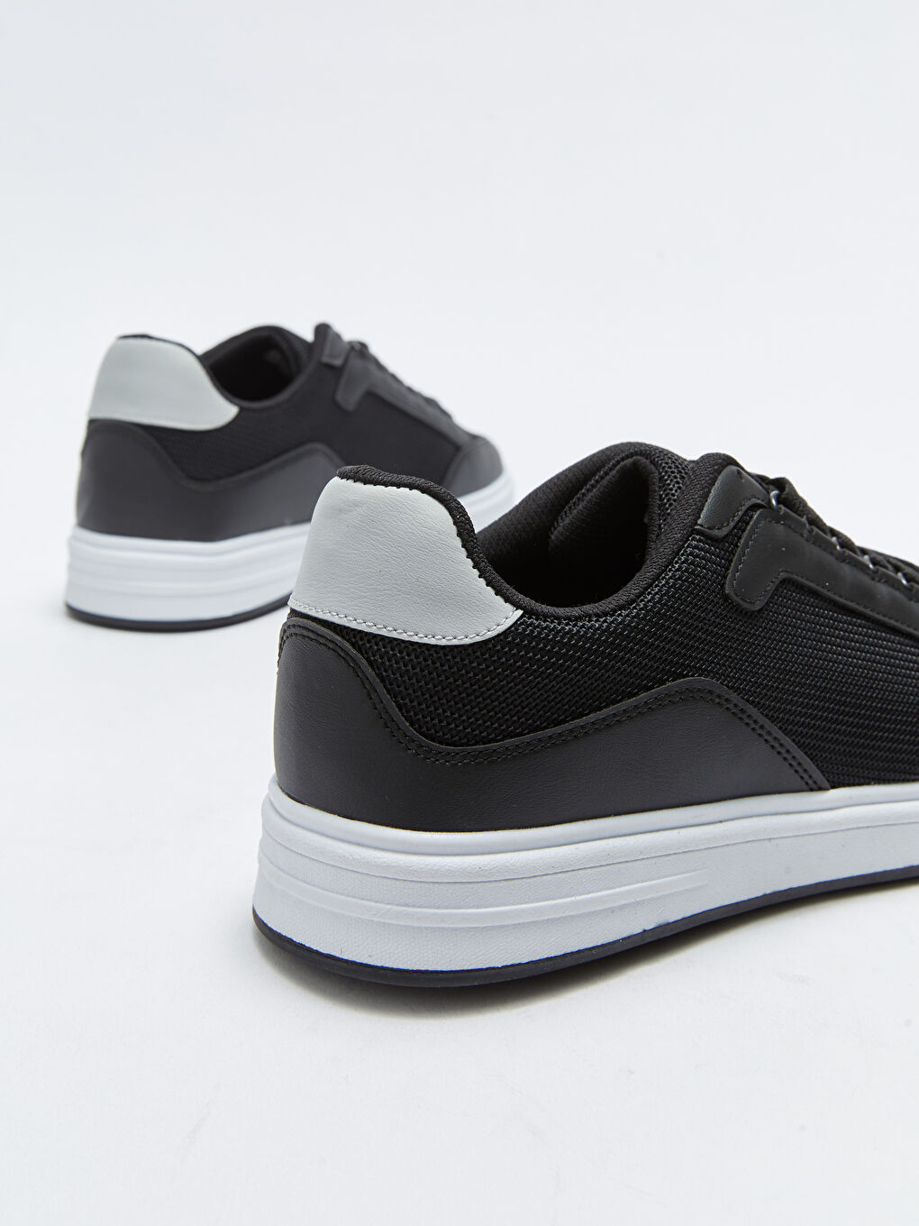 Siyah Bağcıklı Erkek Spor Ayakkabı-4