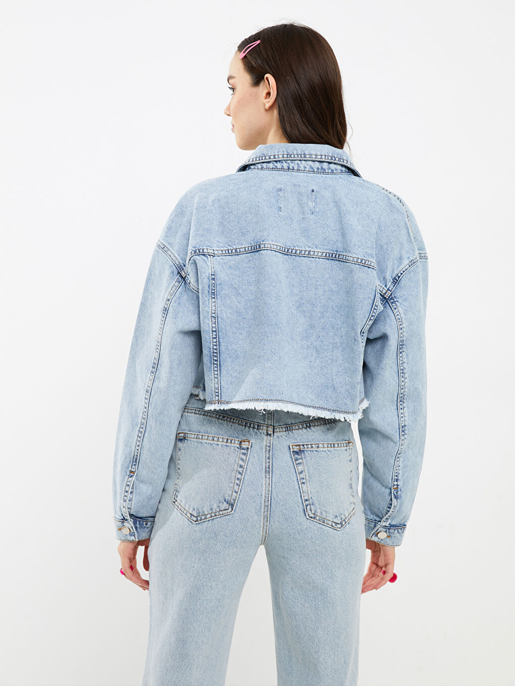 Mavi Gömlek Yaka Crop Kadın Jean Ceket-5