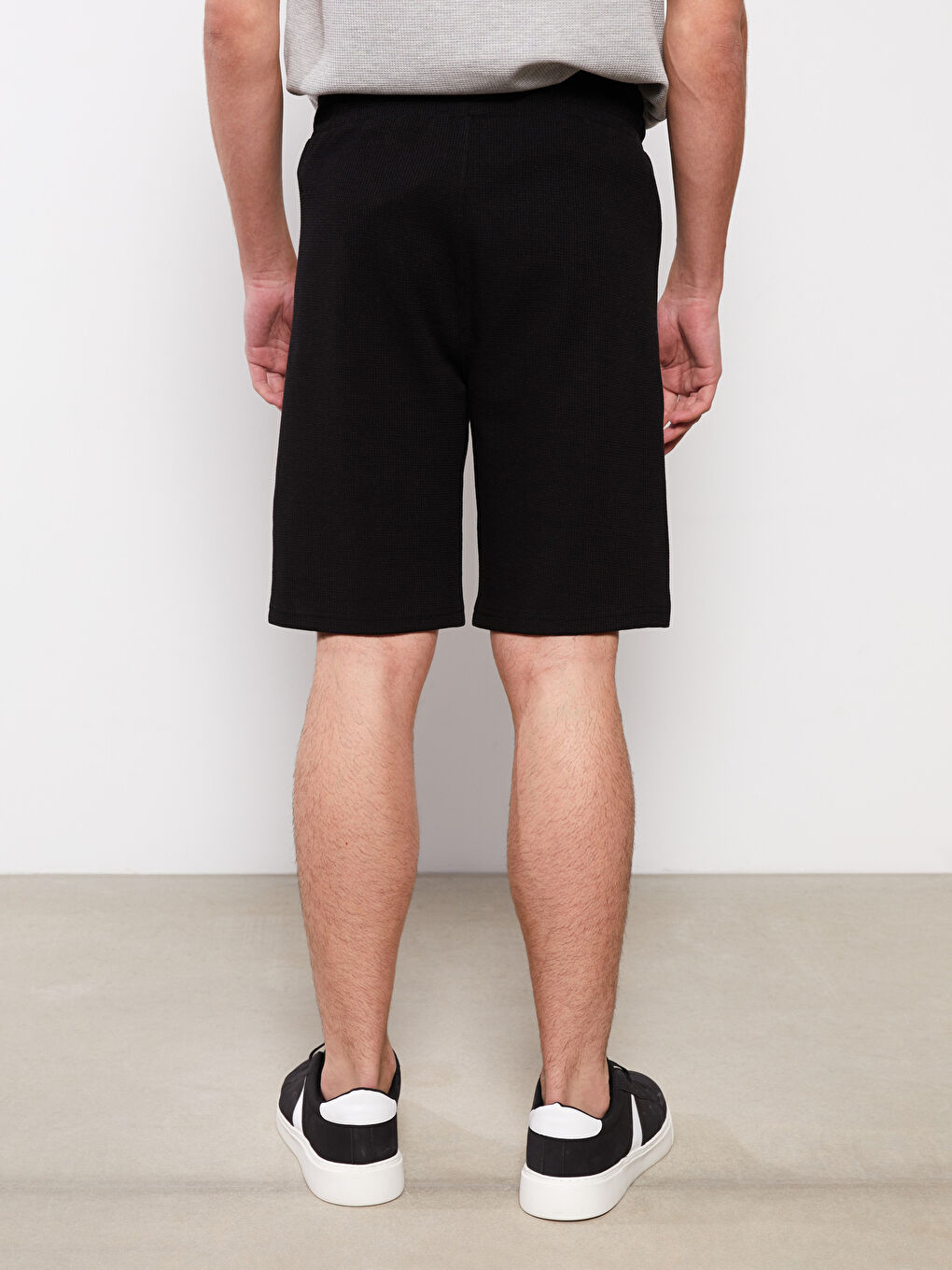 Siyah Slim Fit Örme Erkek Şort-4