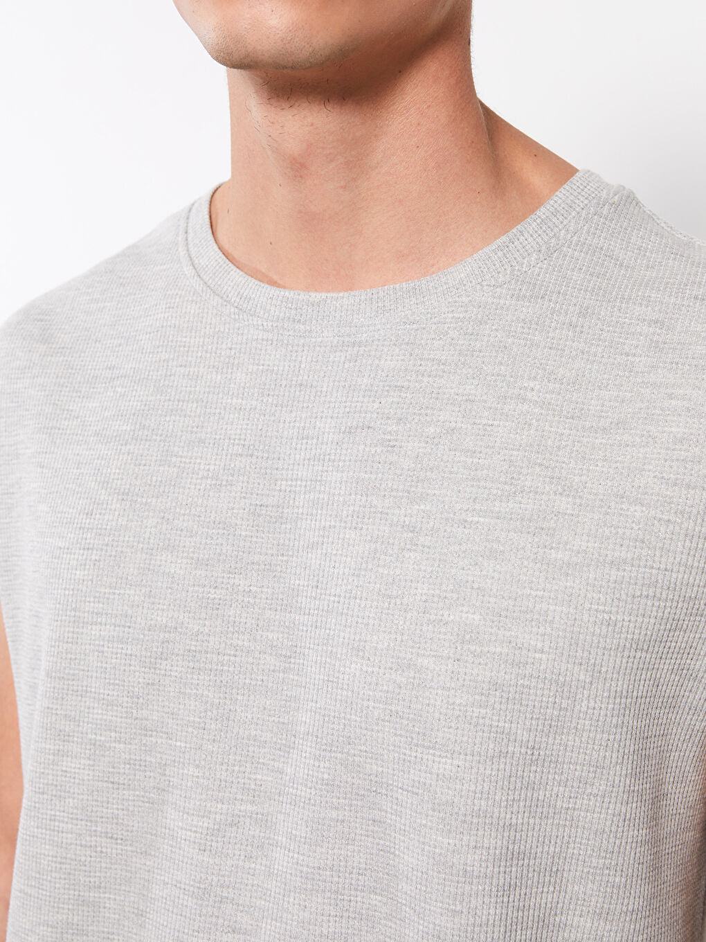 Gri Bisiklet Yaka Baskılı Erkek Kolsuz Tişört-3