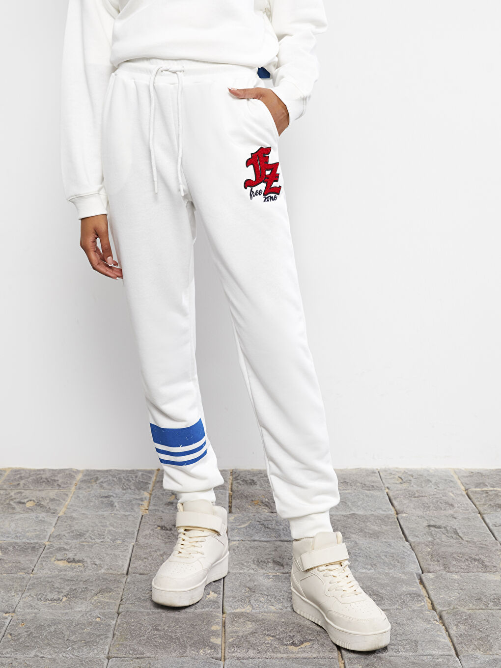 Elastic Waist Printed Pocket Detailed Women's Jogger Sweatpants -S2DO52Z8-R9J