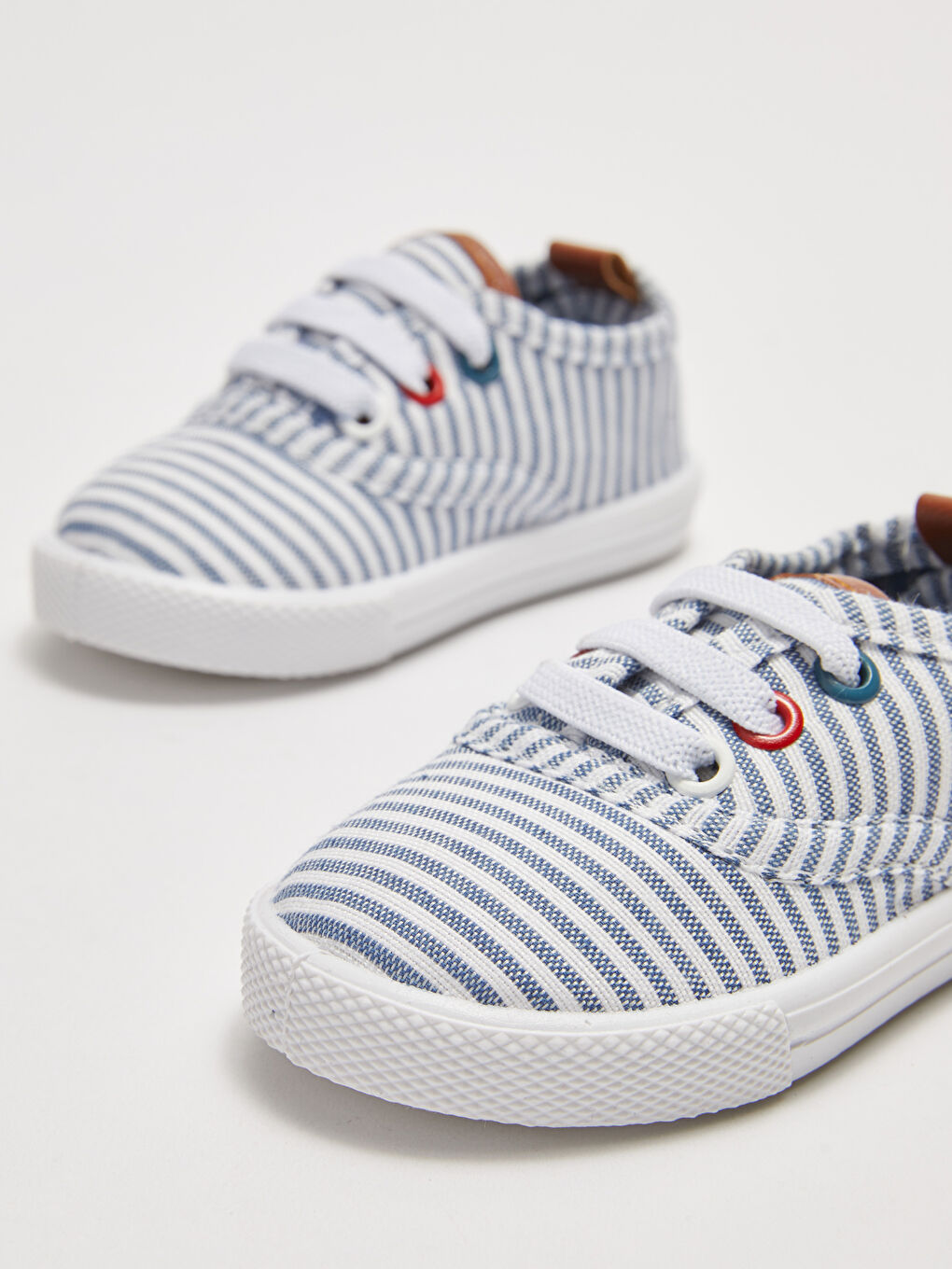 Beyaz Çizgili Pamuk Astarlı Erkek Bebek Spor Ayakkabı-2